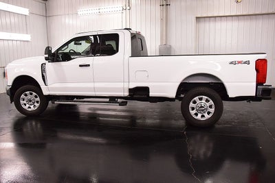 2023 Ford F-350SD XLT 8' Box