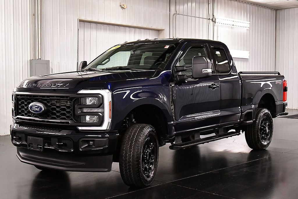 2024 Ford F-350SD XLT Sport 6-3/4' Box