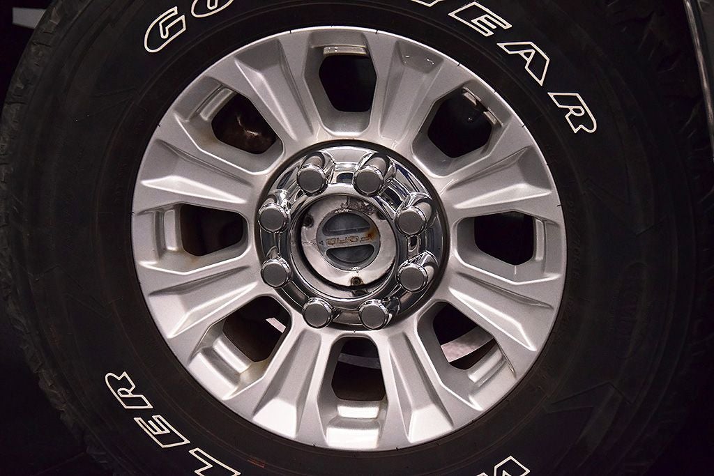 2022 Ford F-350SD XLT 8' Box