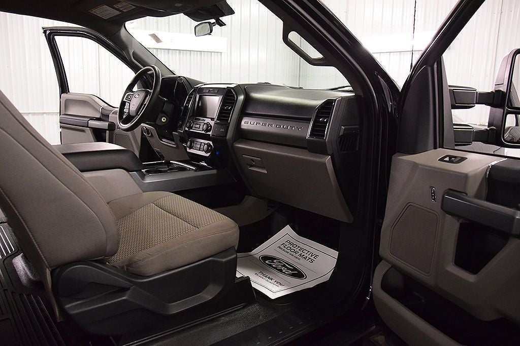 2022 Ford F-350SD XLT 8' Box