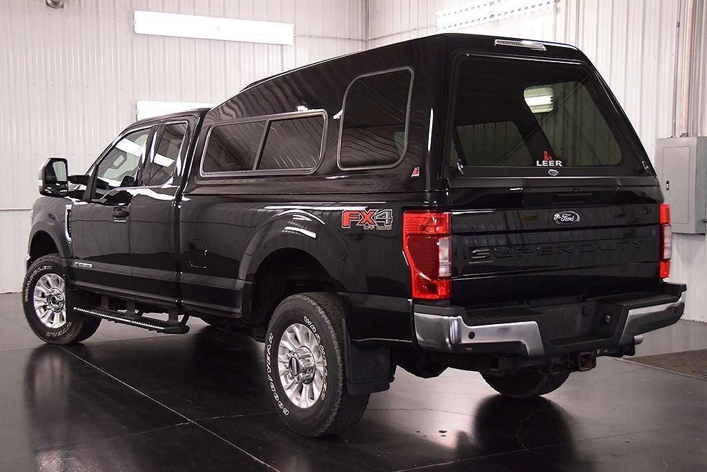 2022 Ford F-350SD XLT 8' Box