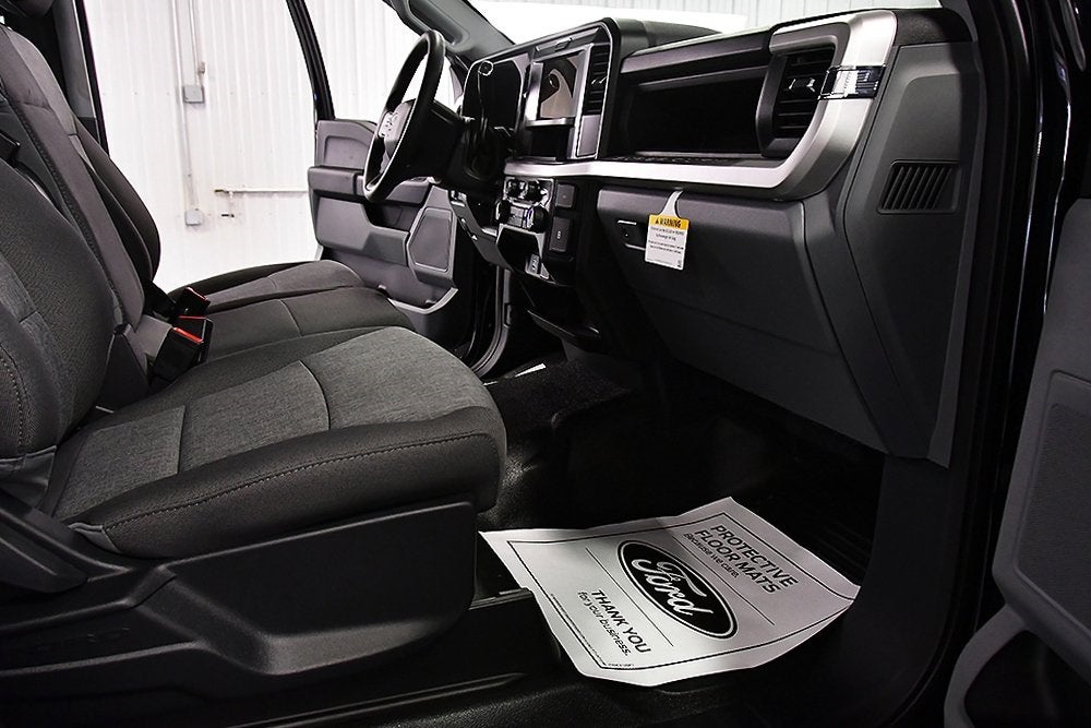 2026 Ford F-250SD XL 8' Box