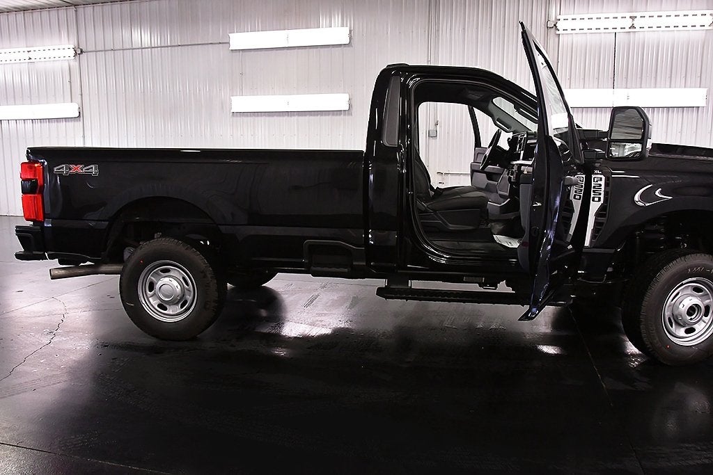 2026 Ford F-250SD XL 8' Box