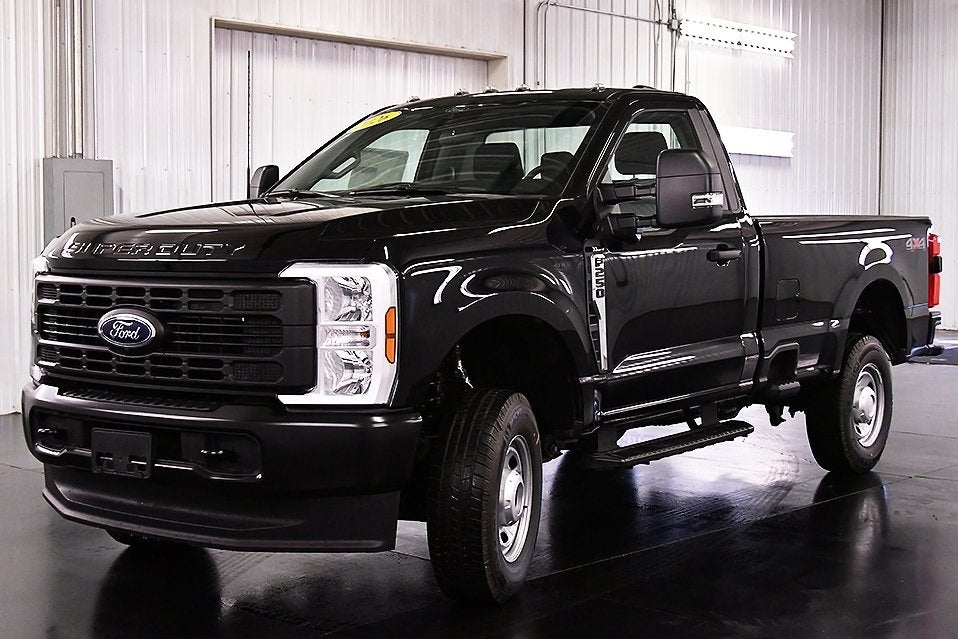 2026 Ford F-250SD XL 8' Box