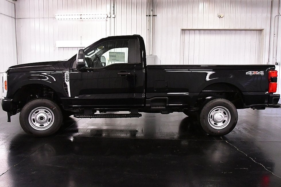 2026 Ford F-250SD XL 8' Box