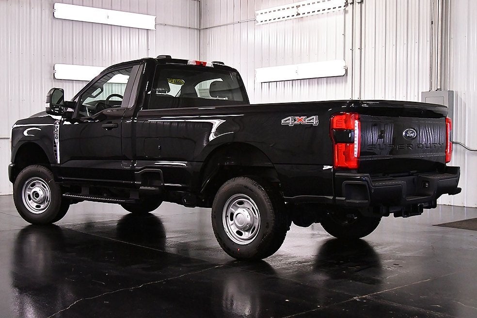 2026 Ford F-250SD XL 8' Box