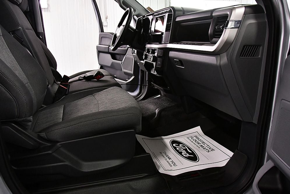 2023 Ford F-250SD XL 8' Box