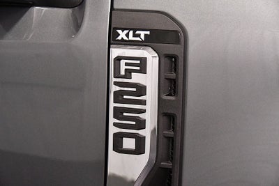 2026 Ford F-250SD XLT 8' Box