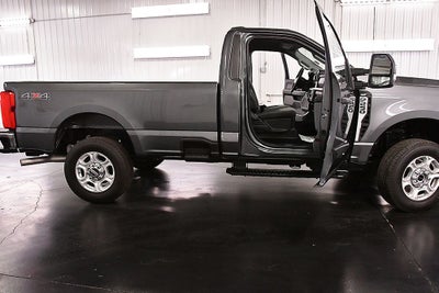 2026 Ford F-250SD XLT 8' Box