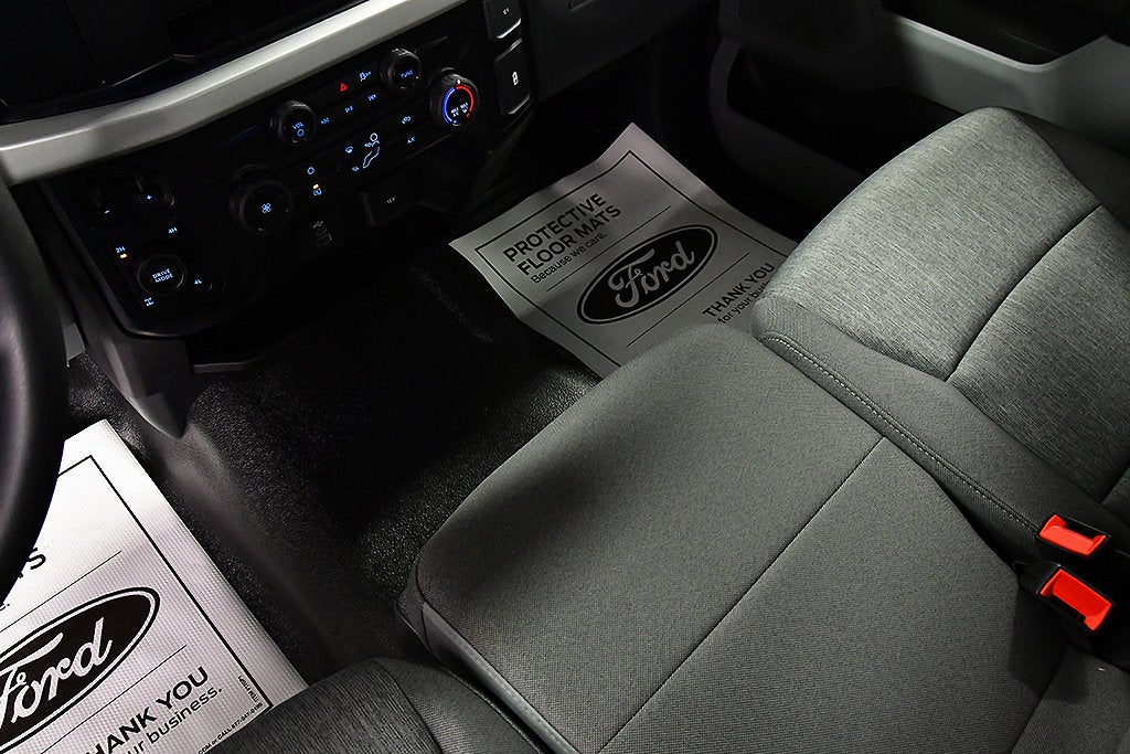 2027 Ford F-250SD XL 8' Box