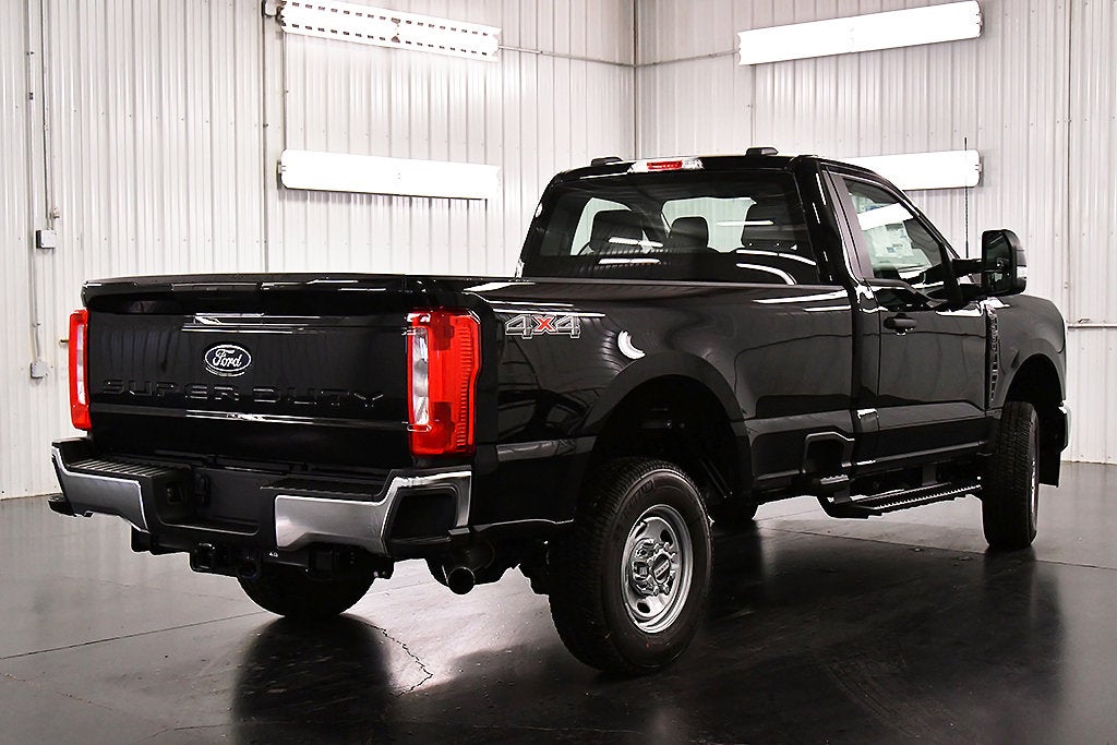 2027 Ford F-250SD XL 8' Box