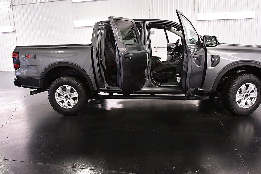 2025 Ford Ranger XL STX