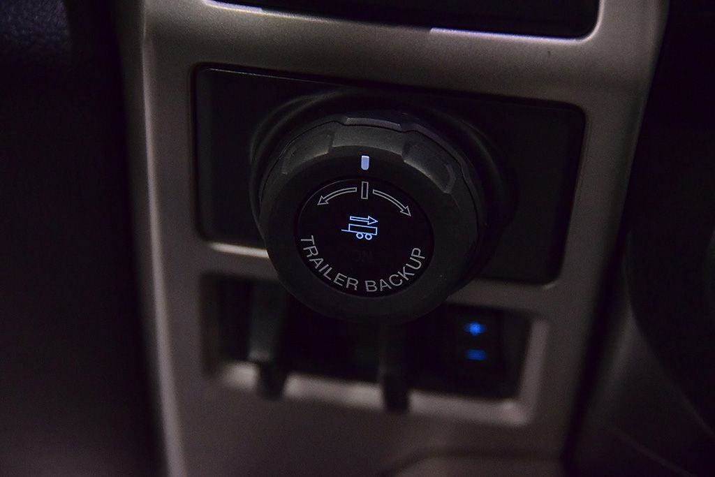2016 Ford F-150 Lariat 5-1/2' Box