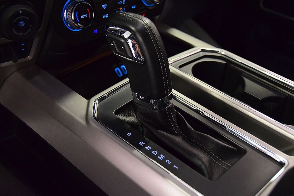 2016 Ford F-150 Lariat 5-1/2' Box