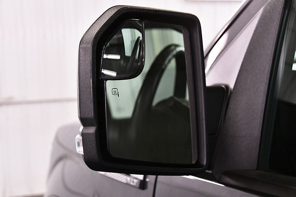 2020 Ford F-150 XLT Sport 5-1/2' Box