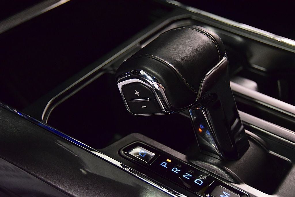 2023 Ford F-150 Lariat Sport 5-1/2' Box