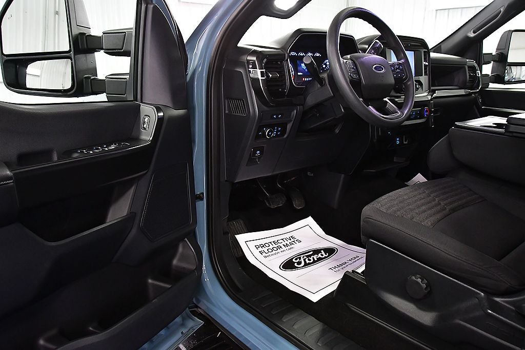 2023 Ford F-150 XL STX 5-1/2' Box