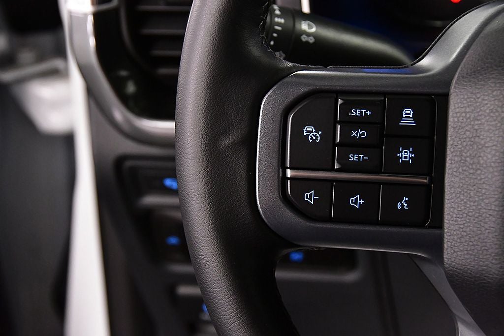 2023 Ford F-150 XLT Sport 5-1/2' Box