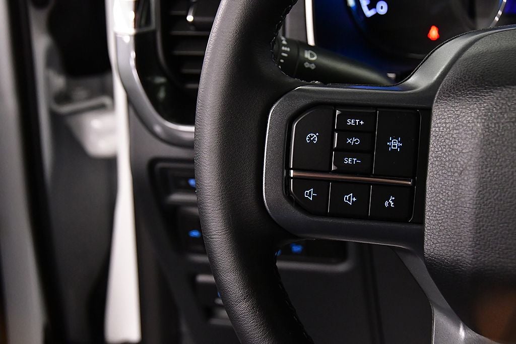 2023 Ford F-150 XLT Sport 5-1/2' Box