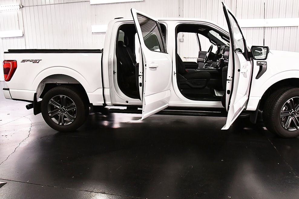 2023 Ford F-150 XLT Sport 5-1/2' Box