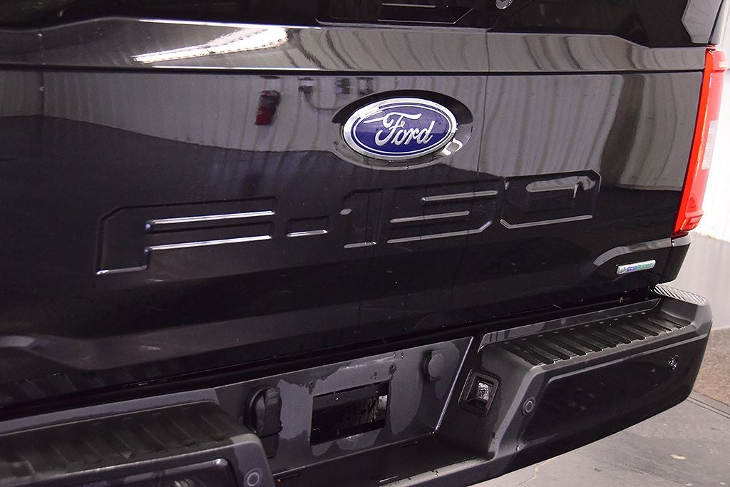 2022 Ford F-150 XLT Sport 5-1/2' Box