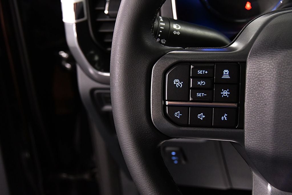 2023 Ford F-150 XLT Sport 5-1/2' Box