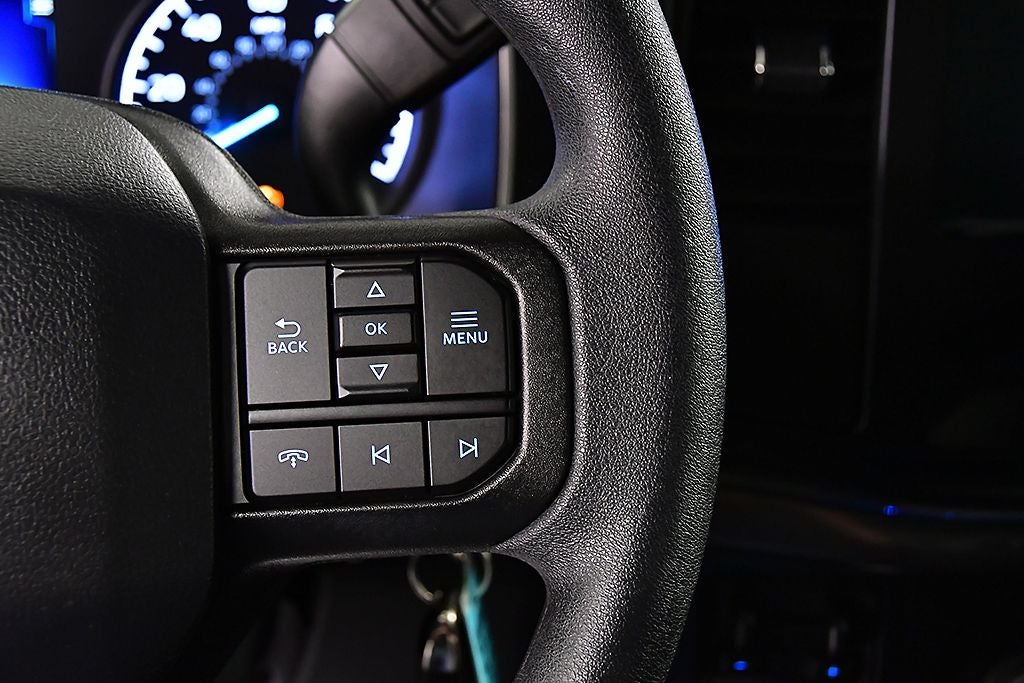 2023 Ford F-150 XL STX 5-1.2; Box