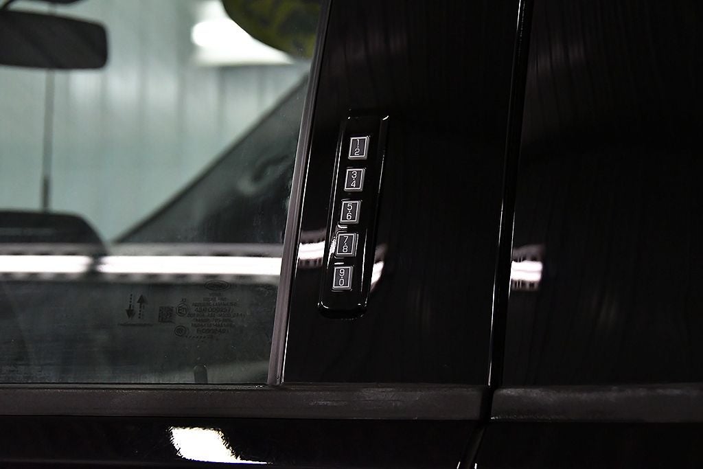 2023 Ford F-150 XLT 5-1/2' Box