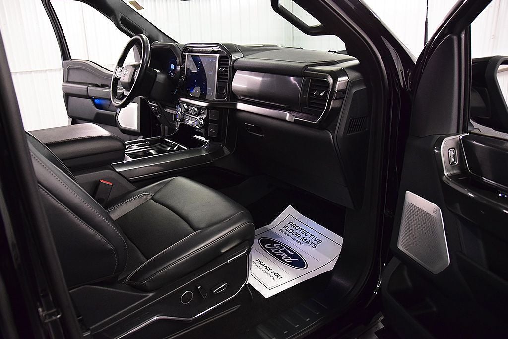 2023 Ford F-150 Lariat Sport 5-1/2' Box