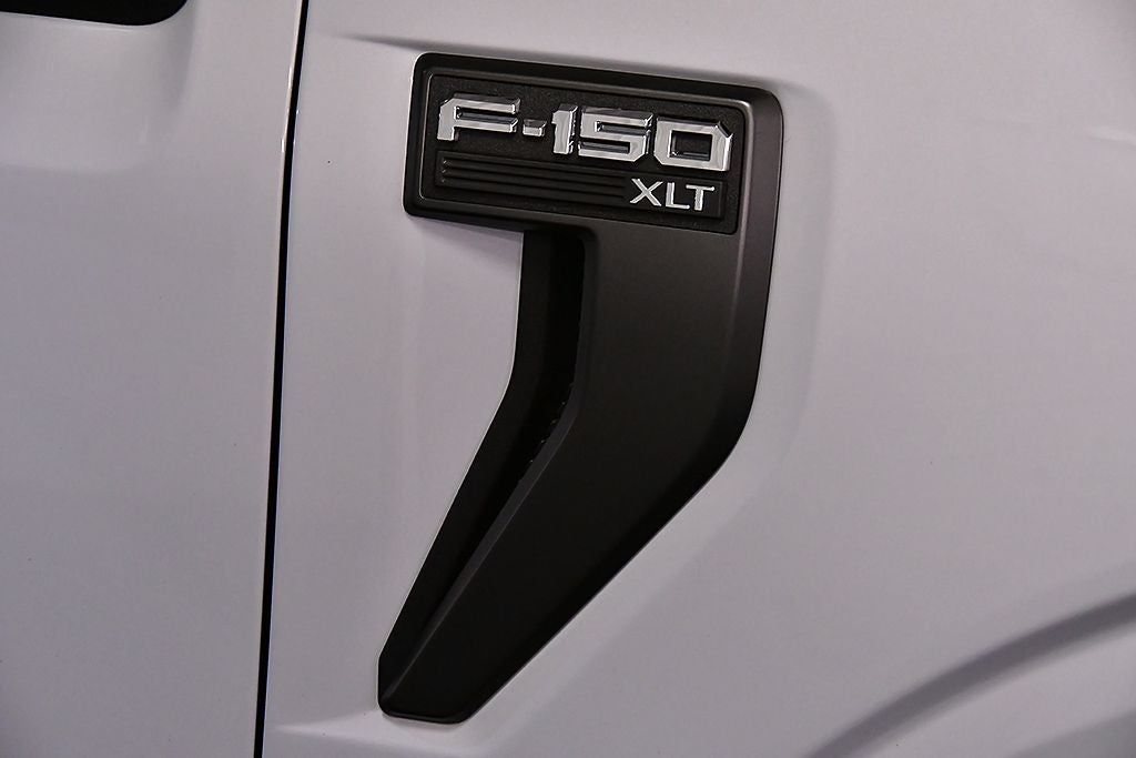 2022 Ford F-150 XLT Sport 5-1/2' Box