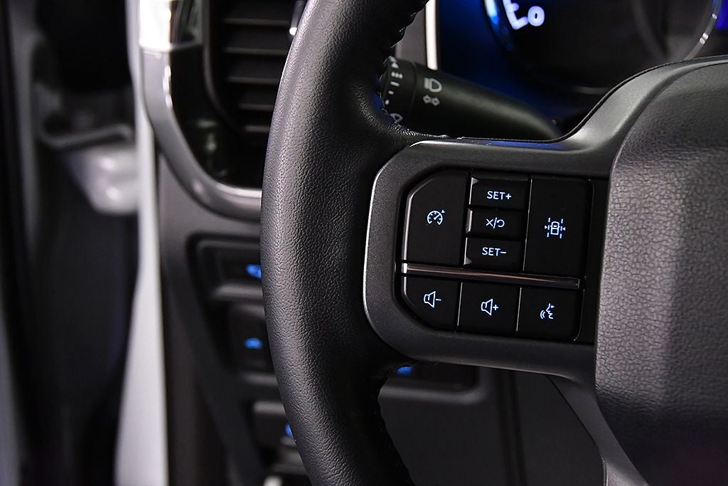 2022 Ford F-150 XLT Sport 5-1/2' Box