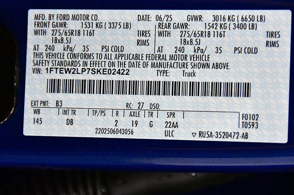 2025 Ford F-150 STX 5-1/2' Box