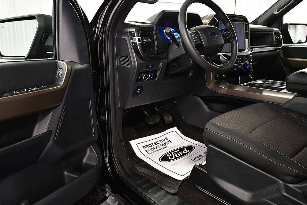 2025 Ford F-150 STX 5-1/2' Box