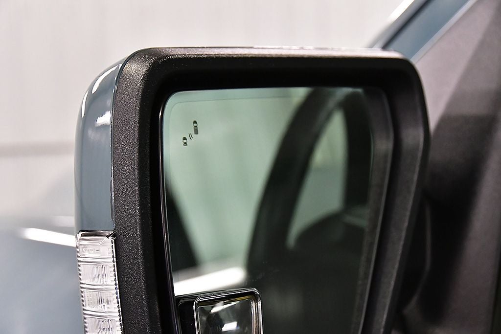 2023 Ford F-150 Lariat Sport 6-1/2' Box