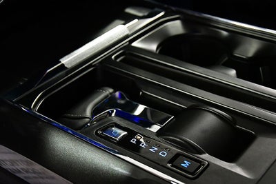2023 Ford F-150 Lariat Sport 6-1/2' Box