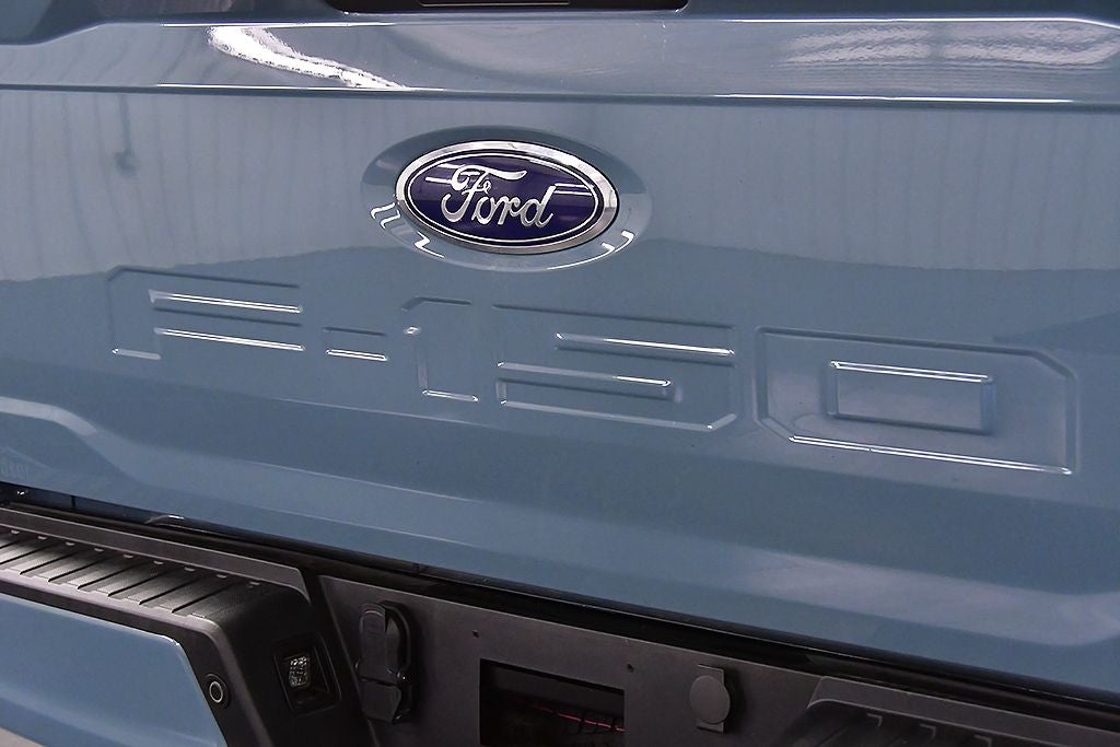 2023 Ford F-150 XL STX 5-1/2' Box