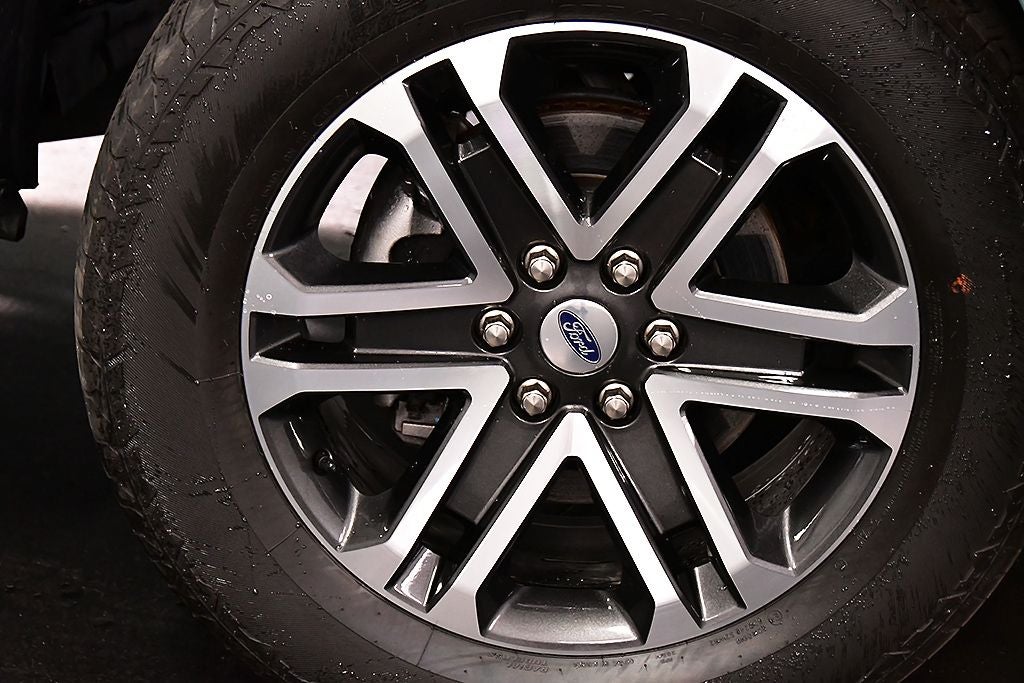 2023 Ford F-150 XL STX 5-1/2' Box