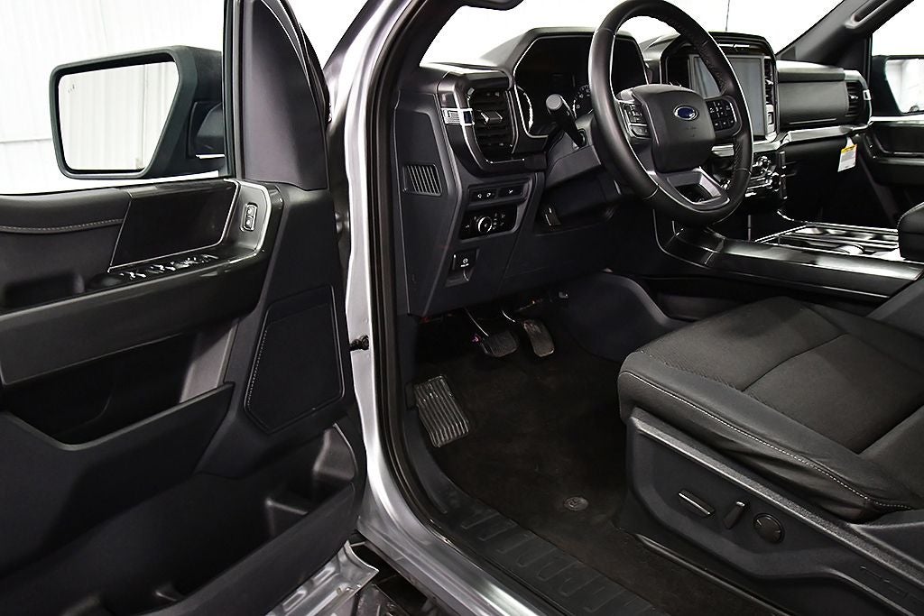2023 Ford F-150 XLT Sport 5-1/2' Box