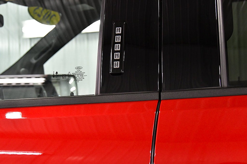 2023 Ford F-150 Lariat Sport 5-1/2' Box