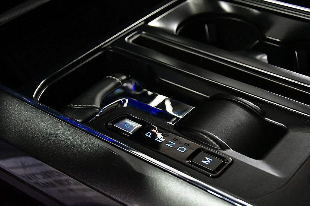 2023 Ford F-150 Lariat Sport 5-1/2' Box