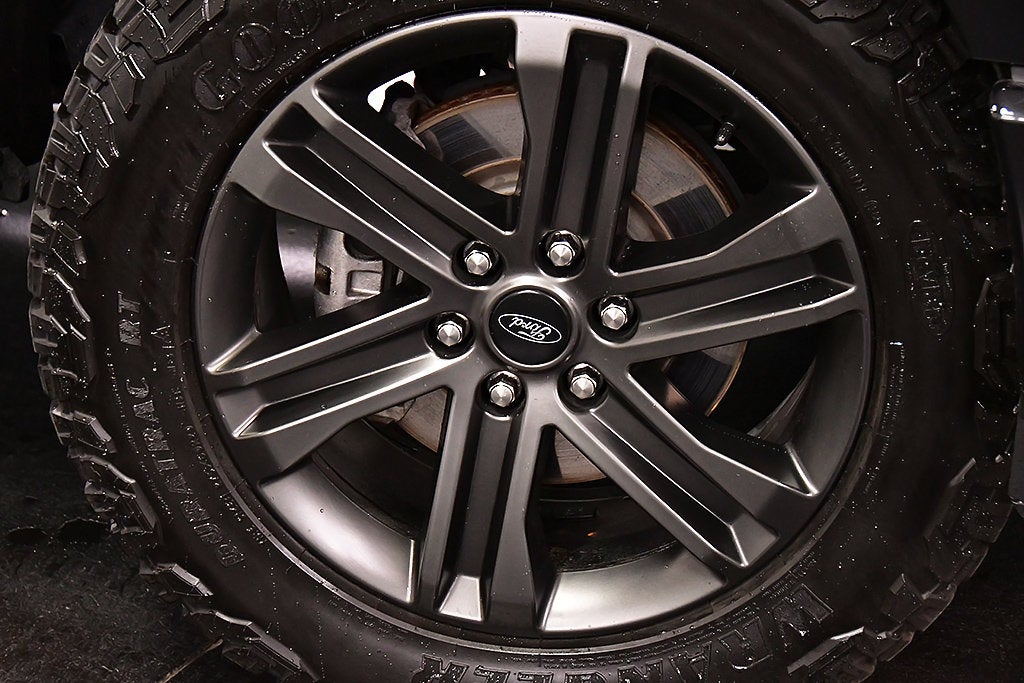 2022 Ford F-150 XLT Sport 5-1/2' Box
