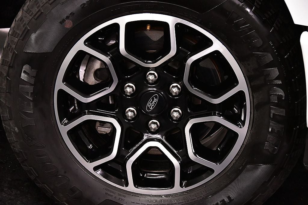 2023 Ford F-150 XLT Sport 5-1/2' Box