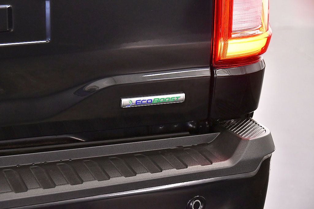 2023 Ford F-150 Lariat Sport 5-1/2' Box
