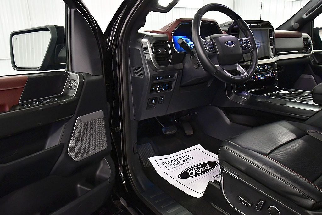 2023 Ford F-150 Lariat Sport 5-1/2' Box