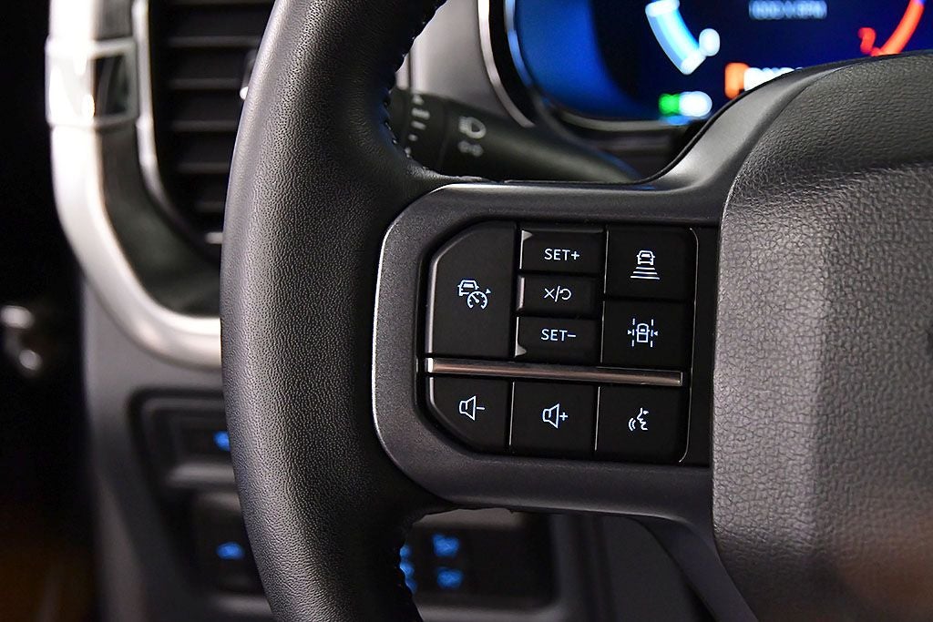 2023 Ford F-150 Lariat Sport 5-1/2' Box