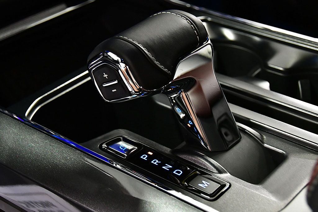 2023 Ford F-150 Lariat Sport 5-1/2' Box