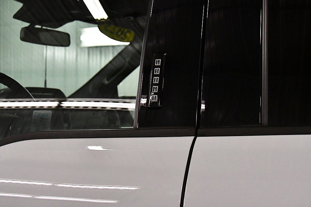 2023 Ford F-150 Lariat Sport 5-1/2' Box