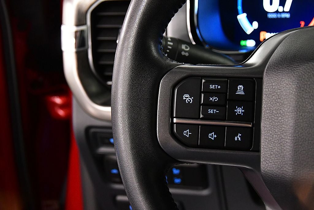 2023 Ford F-150 Lariat Sport 5-1/2' Box