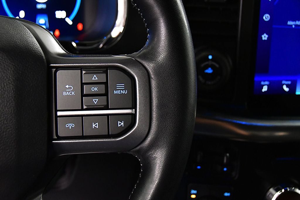 2023 Ford F-150 Lariat Sport 5-1/2' Box