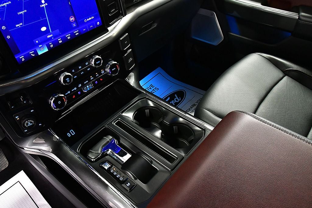 2023 Ford F-150 Lariat Sport 5-1/2' Box